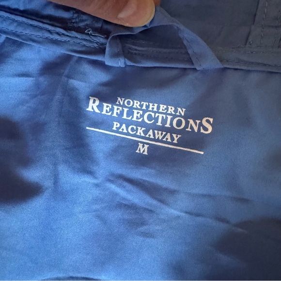 Northern Reflections Packaway Jacket - Picture 2 of 4